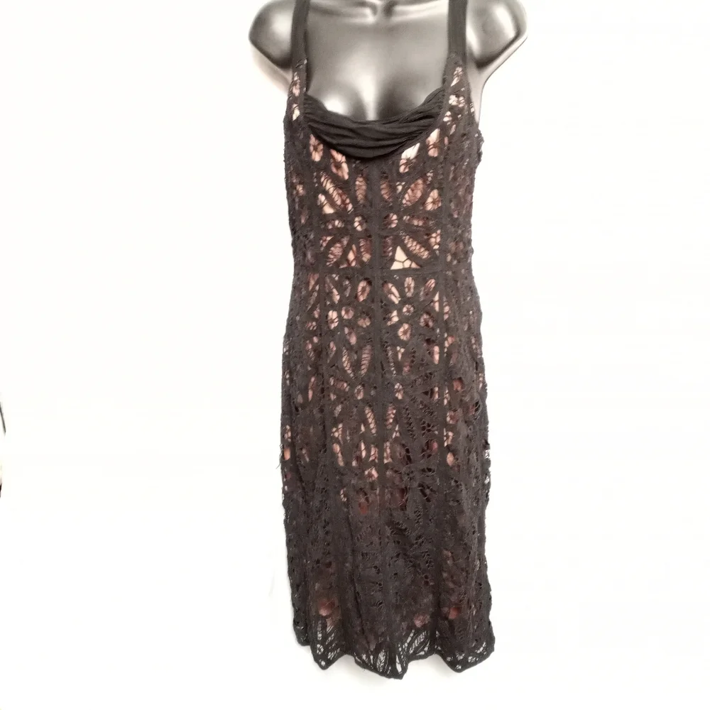 Vintage BETSEY JOHNSON Black Embroidered Shell Overlaid on Dusty Pink Sa… - Picture 4 of 6